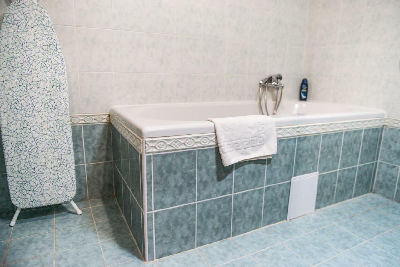 Spacious And Quiet Attic Flat In Centre Praga Zewnętrze zdjęcie